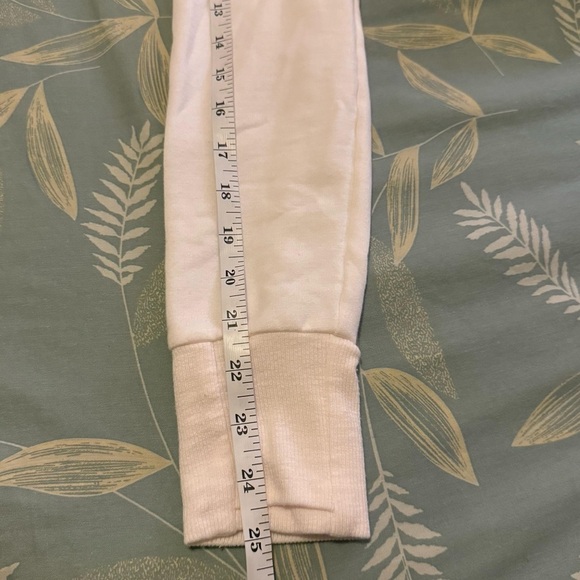 Athleta Soft Cream Light Pink Wrap Blouse Size XS - Picture 4 of 5